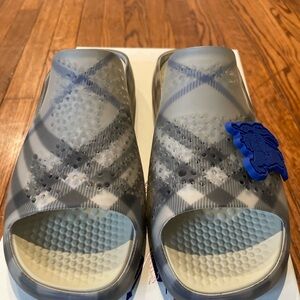 Burberry Gray and Blue Men's Slide Sandals